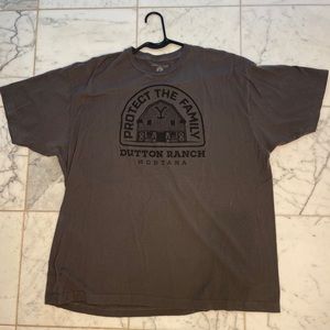 Paramount Studios Yellowstone Shirt XXL
